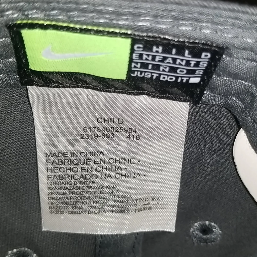 NIKE Gray Adjustable Child Hat